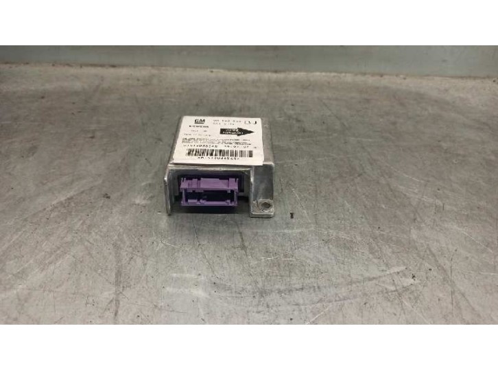 Recambio de centralita airbag para opel astra f berlina 1.6 referencia OEM IAM 90562544 
