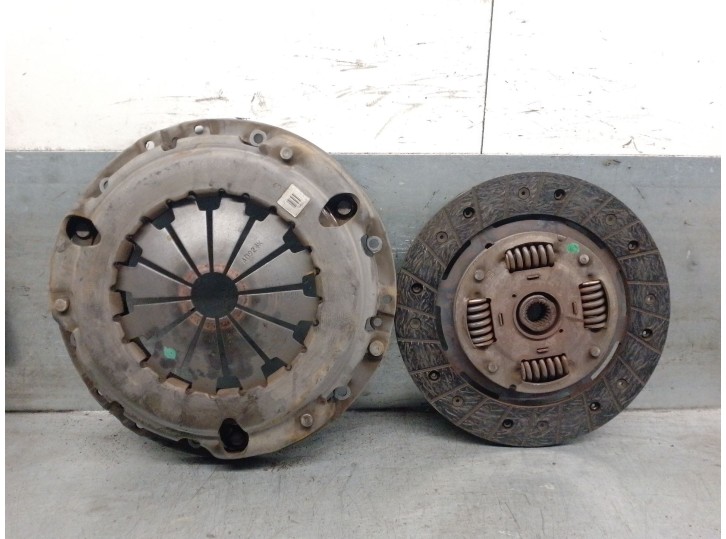 Replacement clutch kit for Ford Ka (RU8) 1.2 OEM IAM reference 55269068 1806244 FPT
