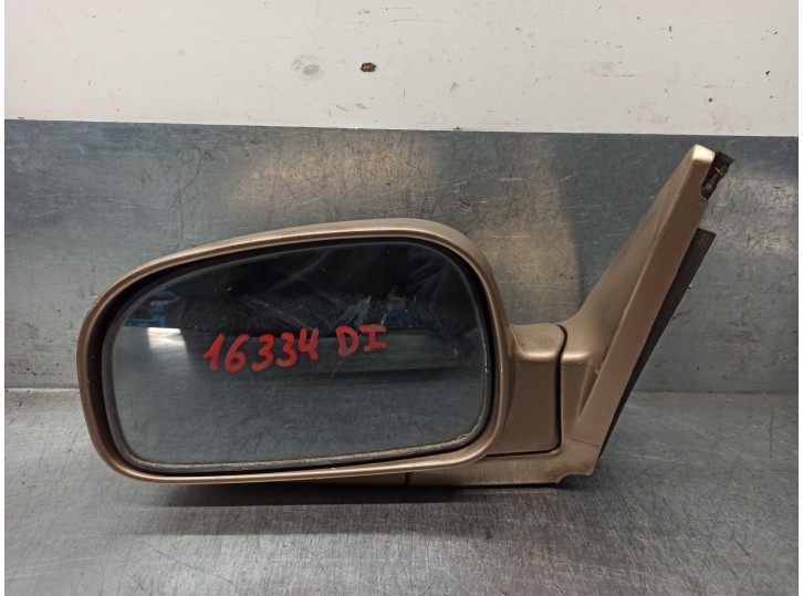 Replacement left wing mirror for Hyundai Santa Fe (SM) 2.4 CAT OEM IAM reference 8761026500 3 PINS 5 DOORS