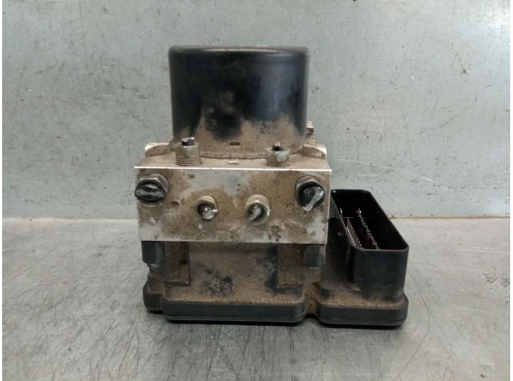 Recambio de abs para ford focus iii 1.6 tdci referencia OEM IAM BV612C405AF 1847182 