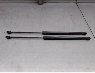 Replacement trunk / tailgate struts for Ford Fiesta (CCN) 1.0 EcoBoost CAT OEM IAM reference 8A61A406A10AC 