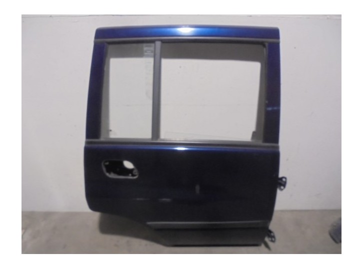 Recambio de puerta trasera derecha para ssangyong musso 2.9 d referencia OEM IAM 6300205111 AZUL 5 PUERTAS