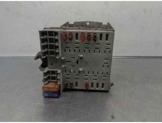 Recambio de caja reles / fusibles para fiat stilo (192) 1.8 16v dynamic referencia OEM IAM 46796536 