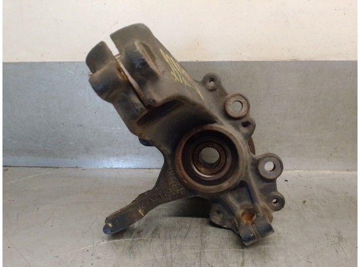 Recambio de mangueta delantera izquierda para ford focus iii 1.6 tdci referencia OEM IAM AV613K171DAB 1702855 