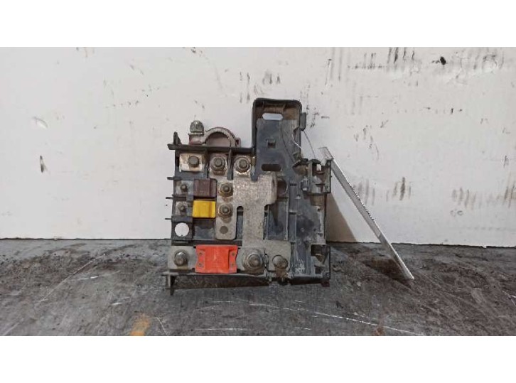 Recambio de caja reles / fusibles para fiat stilo (192) 1.8 16v dynamic referencia OEM IAM 0051759553 