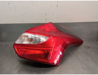 Recambio de piloto trasero derecho para ford focus iii 1.6 tdci referencia OEM IAM 1825318 1825318 