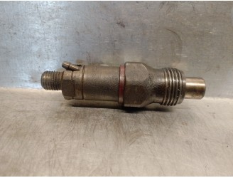 Recambio de inyector para renault rapid / express (f40) diesel referencia OEM IAM LCR6735404 LCR6735404 LUCAS