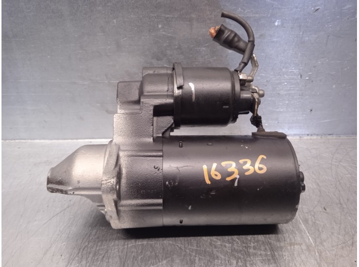 Replacement starter motor for Opel Astra G Saloon 1.8 16V CAT OEM IAM reference 0001107077 0001107077 BOSCH