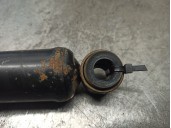 Recambio de amortiguador trasero izquierdo para ssangyong musso 2.9 d referencia OEM IAM 4531005100  MANDO