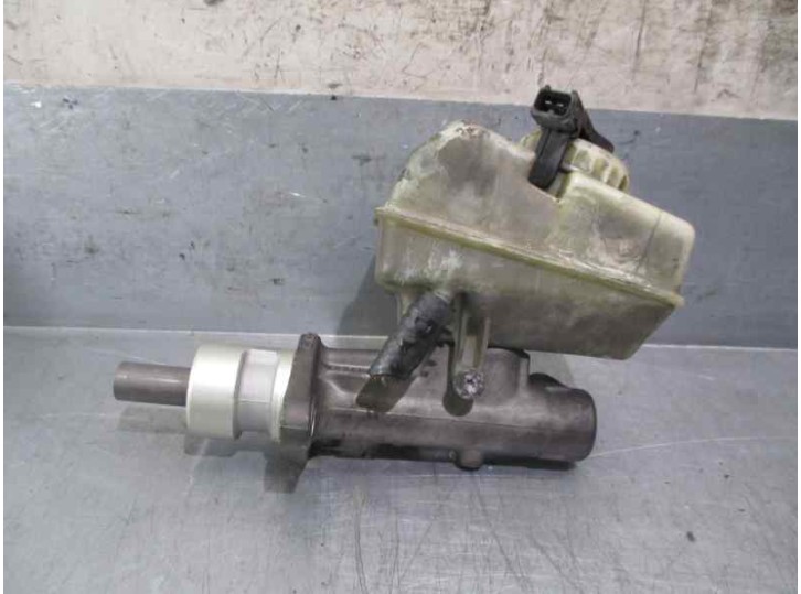 Replacement brake master cylinder for Volvo S70 saloon 2.0 cat OEM IAM reference 9203845 03350834431 ATE