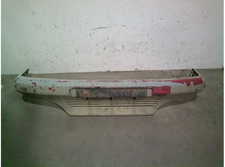 Recambio de paragolpes delantero para citroën ax 1.1 referencia OEM IAM 4705256 ROJO VINILADO EN GRIS 