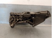 Recambio de soporte alternador para renault megane grand tour 1.5 referencia OEM IAM 8200425034 