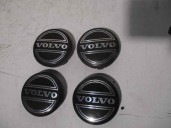 Replacement hubcap for Volvo S70 saloon 2.0 CAT OEM IAM reference 3546923 