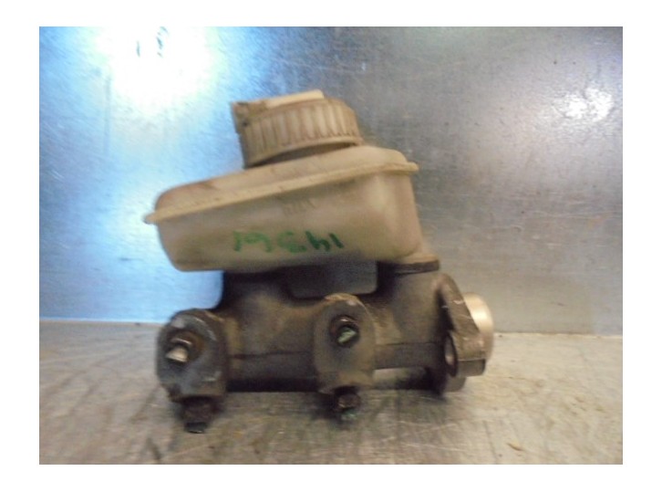 Recambio de bomba freno para opel corsa b referencia OEM IAM 558102 2122 