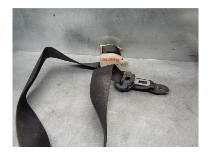 Recambio de cinturon seguridad delantero derecho para opel corsa b referencia OEM IAM 90286922 5 PUERTAS