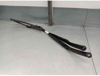 Recambio de brazo limpia delantero derecho para fiat tipo ii (357) fam easy referencia OEM IAM 51984383 51984386 