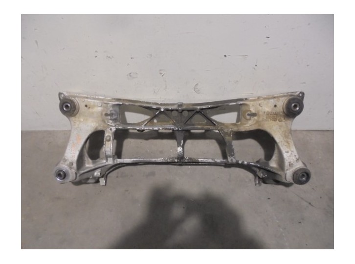 Recambio de puente delantero para honda legend (ka7/8) v6 berlina (ka7) referencia OEM IAM 50200SP0A01 CUNA MOTOR 