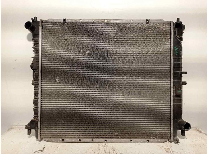 Recambio de radiador agua para ssangyong rodius 2.7 turbodiesel cat referencia OEM IAM 2131021150 