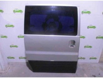 Recambio de puerta lateral corredera derecha para hyundai h 1 2.5 turbodiesel referencia OEM IAM 770024A110 GRIS 4 PUERTAS