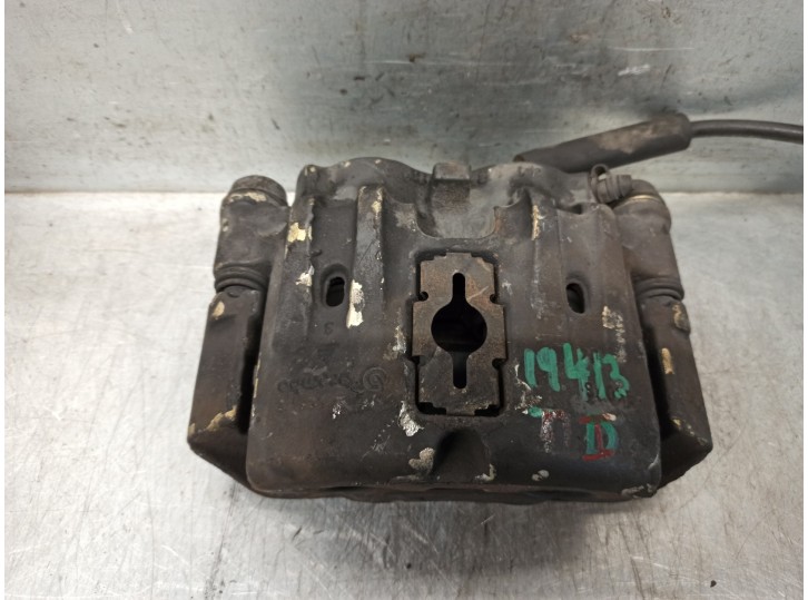 Recambio de pinza freno delantera izquierda para renault mascott 3.0 diesel referencia OEM IAM 5001874362  BREMBO