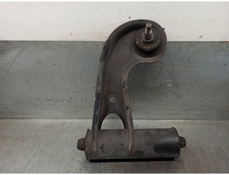 Recambio de brazo suspension superior delantero derecho para mercedes-benz clase c (w202) berlina 1.8 16v cat referencia OEM IAM