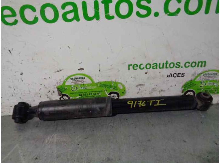 Replacement rear left shock absorber for Hyundai Lantra Saloon (RD) 1.9 Diesel CAT OEM IAM reference 9824997280 