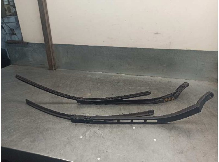 Replacement front right wiper arm for seat altea (5p1) 2.0 tdi OEM IAM reference 5P0955410 