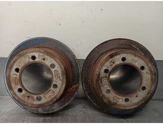 Recambio de disco freno trasero para ssangyong musso 2.9 d referencia OEM IAM 4141005100 