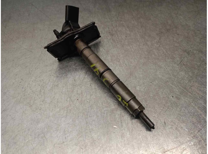 Replacement injector for Audi A6 sedan (4F2) 3.0 V6 24V TDi OEM IAM reference 059130277Q 