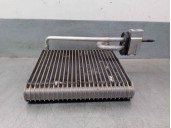 Recambio de evaporador aire acondicionado para ssangyong rodius 2.7 turbodiesel cat referencia OEM IAM 615065A100  