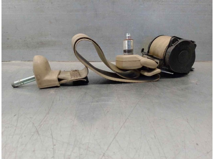 Replacement rear right seat belt for SsangYong Rodius 2.7 Turbodiesel CAT OEM IAM reference 7560221102 5 DOOR