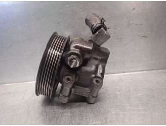 Recambio de bomba servodireccion para ford focus berlina (cak) ambiente referencia OEM IAM 9JE0200 