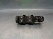 Replacement front left window switch for Peugeot 407 SW 2.0 16V CAT OEM IAM reference 96468704XT 