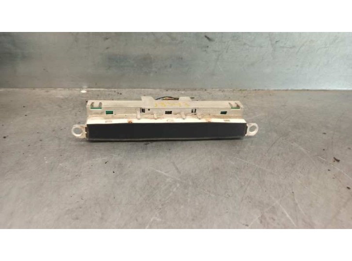 Recambio de pantalla multifuncion para renault twingo (co6) 1.2 referencia OEM IAM 7700820023 