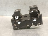 Replacement rear right window lift switch for Hyundai Kona Van/SUV (OS, OSE, OSI) EV OEM IAM reference 93581BE030NNB 