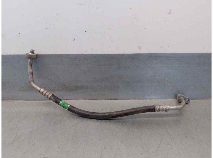 Recambio de tubos aire acondicionado para ssangyong rodius 2.7 turbodiesel cat referencia OEM IAM 6861021081  