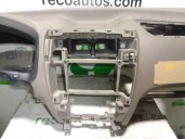 Replacement dashboard for Hyundai Tucson (JM) 2.0 CRDi cat OEM IAM reference MARRON 