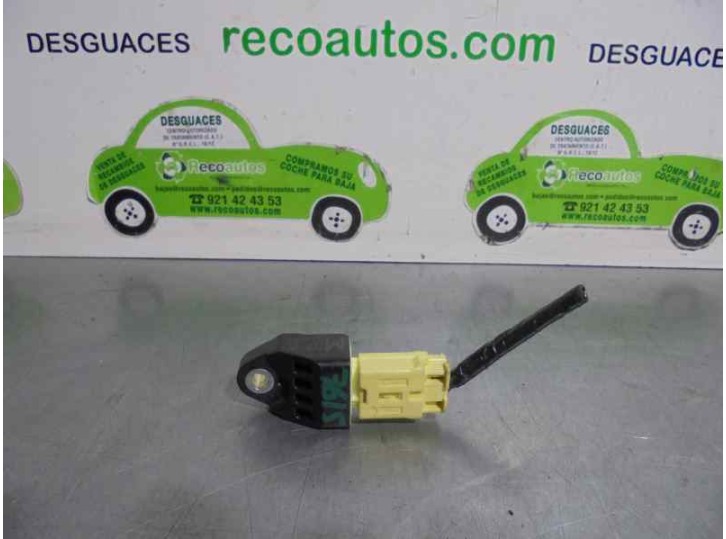 Recambio de sensor airbag para toyota rav 4 (a3) 2.0 16v cat referencia OEM IAM 8983133020  