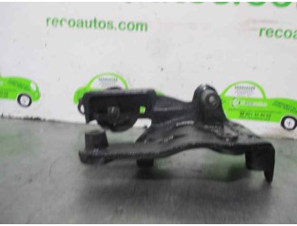 Recambio de soporte motor para hyundai h 1 2.5 turbodiesel referencia OEM IAM 977084A600  