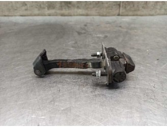 Recambio de retenedor puerta para peugeot 308 1.6 blue-hdi fap referencia OEM IAM   