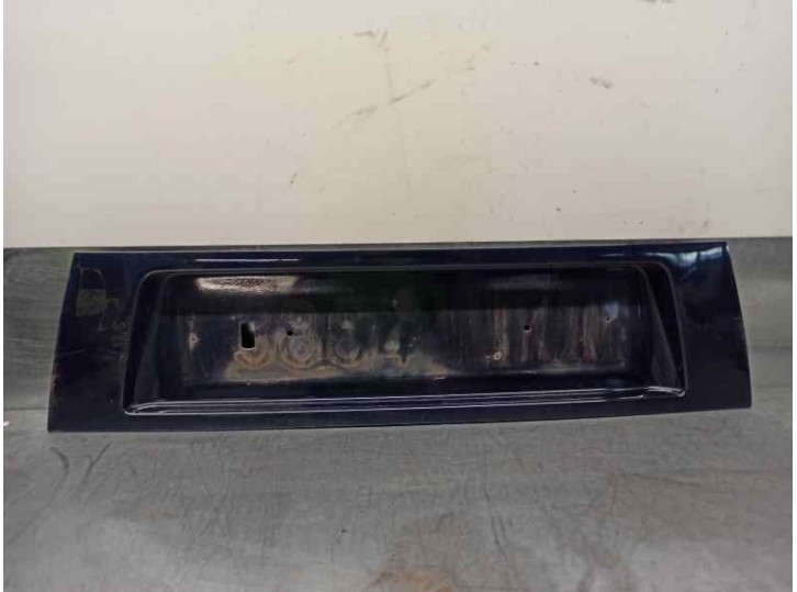 Recambio de molduras traseras para seat alhambra (7v9) 1.9 tdi referencia OEM IAM 7M3807872 964579 HELLA