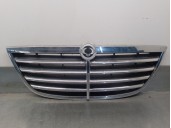 Recambio de rejilla delantera para ssangyong rodius 2.7 turbodiesel cat referencia OEM IAM 7945021500 