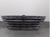 Recambio de rejilla delantera para ssangyong rodius 2.7 turbodiesel cat referencia OEM IAM 7945021500 