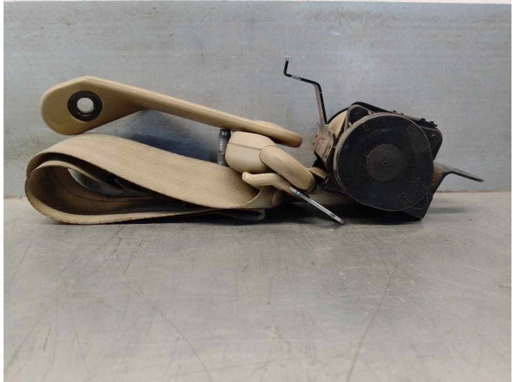 Replacement rear right seatbelt for SsangYong Rodius 2.7 turbodiesel cat OEM IAM reference 7560221202 3RD ROW 5
