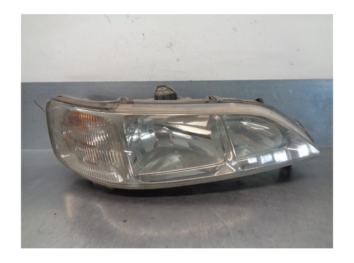 Recambio de faro derecho para honda accord berlina (cg7-9/ch1-7) 1.8 16v cat referencia OEM IAM 33100S1AG010 1EB23603602 HELLA