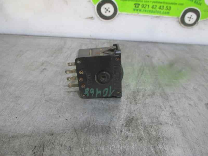 Recambio de mando para mercedes-benz clase e (w123) berlina+coupe 2.8 referencia OEM IAM  BECKER AUTORADIO 