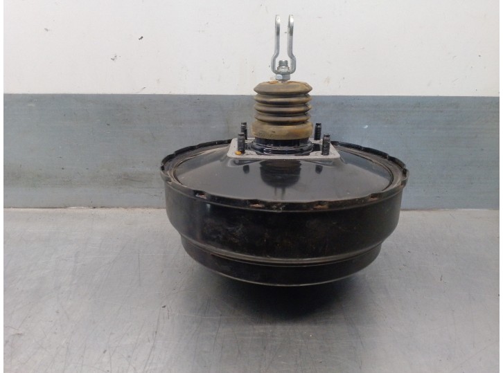 Recambio de servofreno para ssangyong rodius 2.7 turbodiesel cat referencia OEM IAM 4851021003 