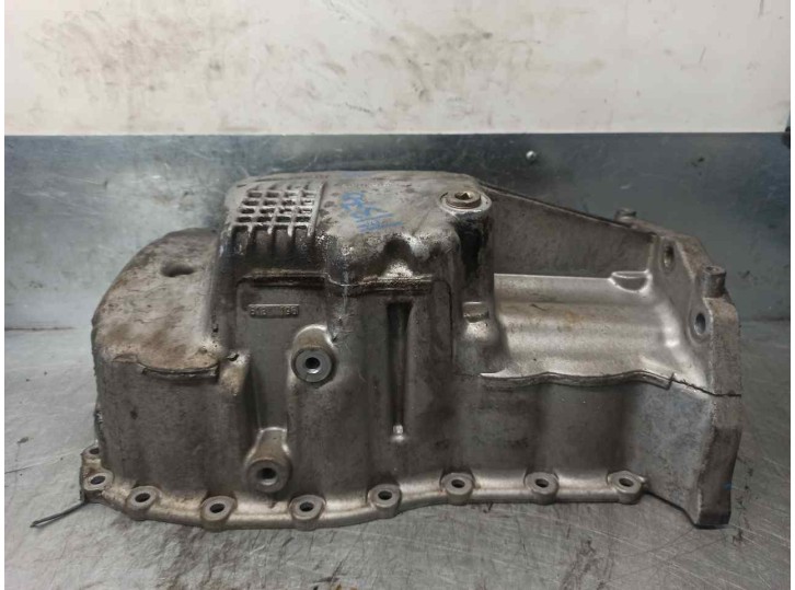 Recambio de carter para renault scenic ii 1.6 16v referencia OEM IAM 8200238932  