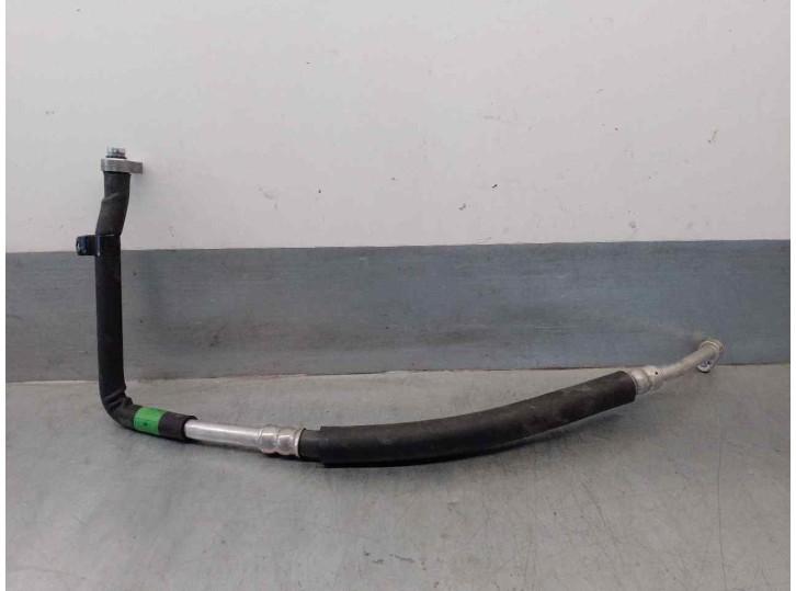 Recambio de tubos aire acondicionado para ssangyong rodius 2.7 turbodiesel cat referencia OEM IAM 6862021001  