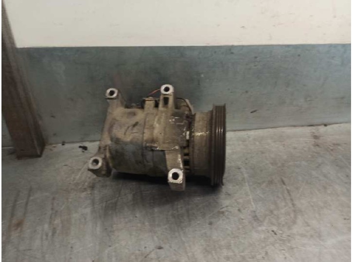 Recambio de compresor aire acondicionado para nissan sunny berlina (n14) 1.6 16v cat referencia OEM IAM 9260062Y60 7237045010 CA